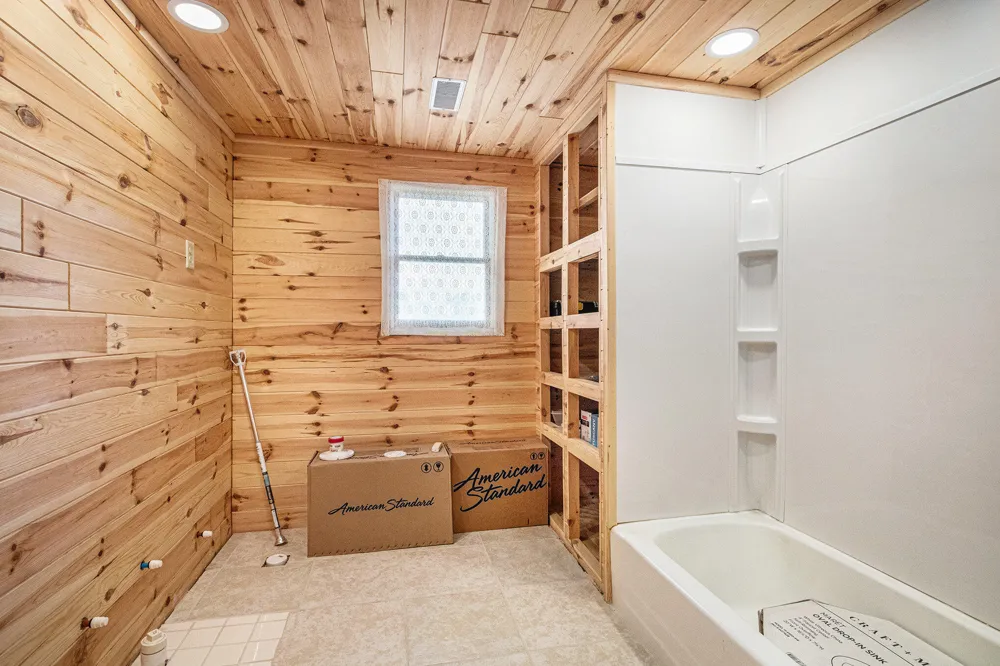 53027 Twin Lakes Road Wayne Township, MI 49047