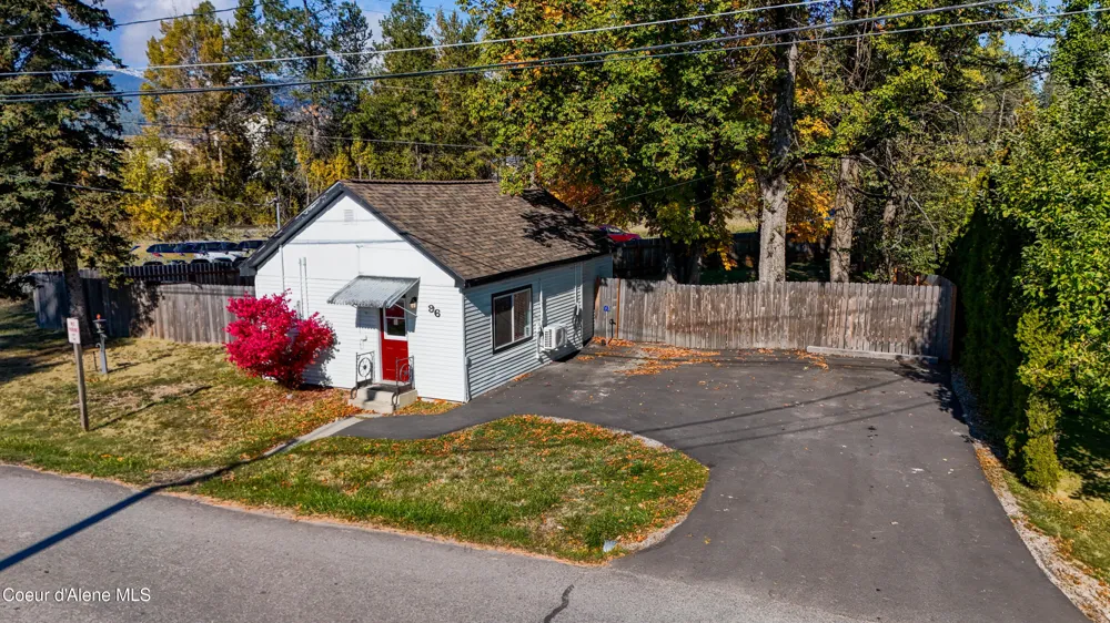 96 4th Street Ponderay, ID 83852