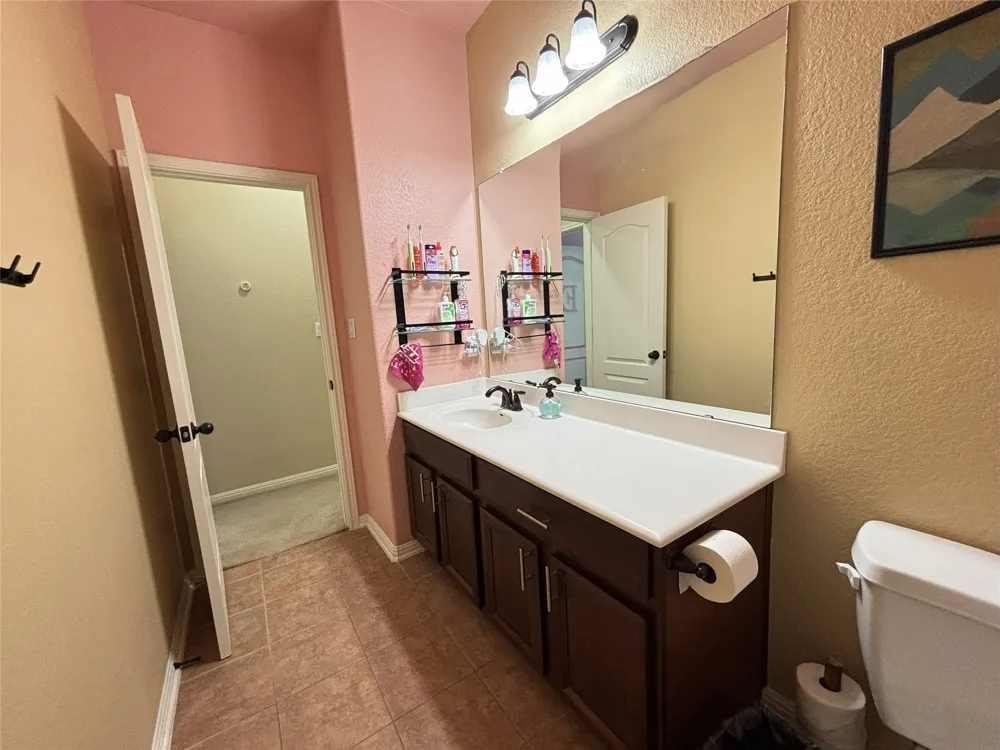 705 S Frontier Lane Cedar Park, TX 78613