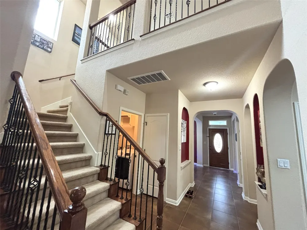 705 S Frontier Lane Cedar Park, TX 78613