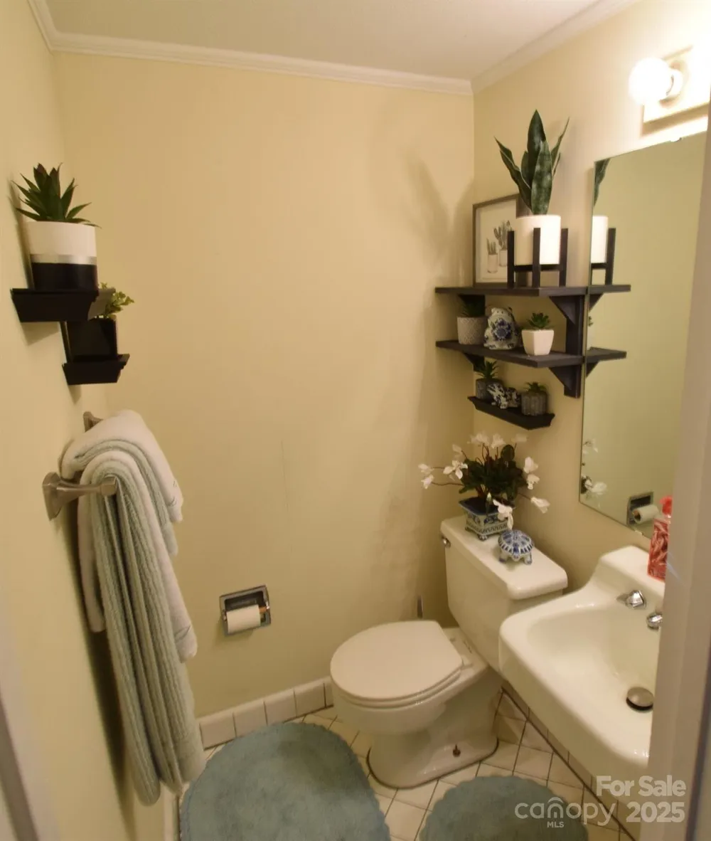 623 S New Hope Road #13 Gastonia, NC 28054