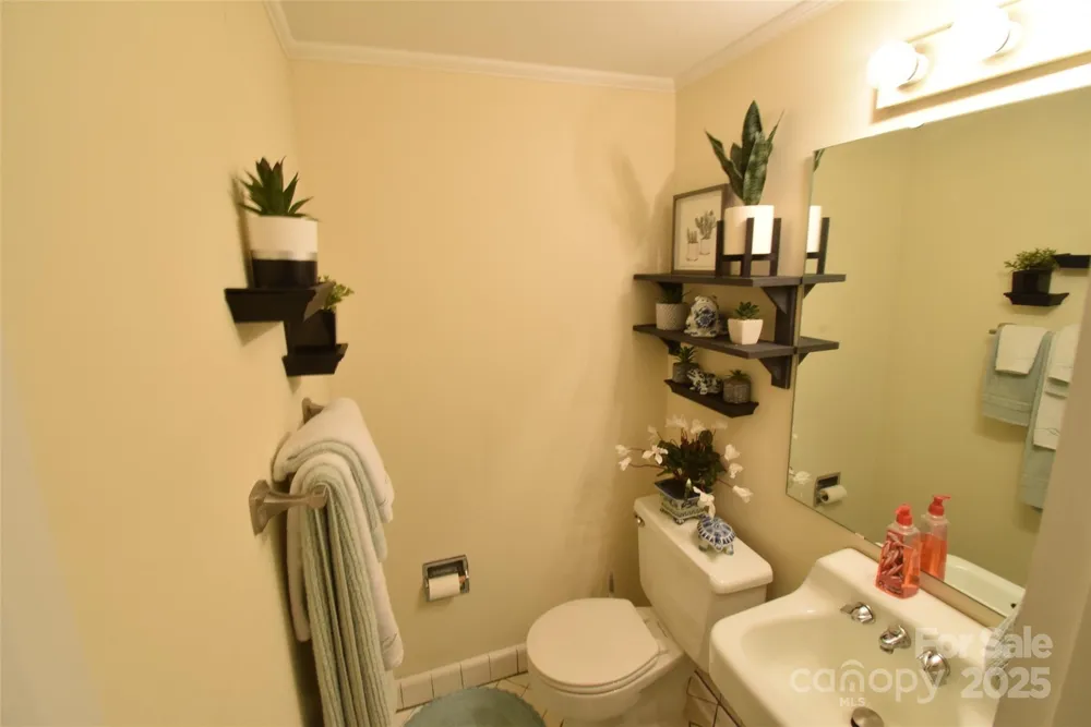 623 S New Hope Road #13 Gastonia, NC 28054