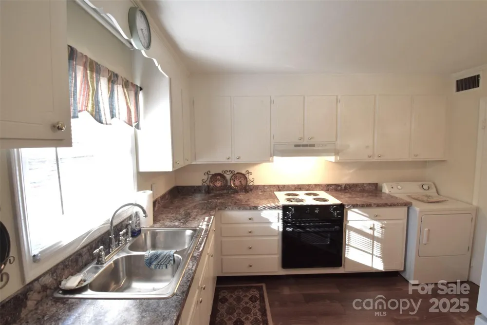 623 S New Hope Road #13 Gastonia, NC 28054