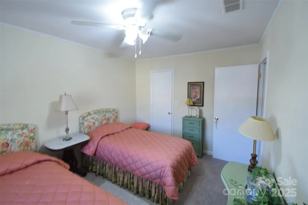 623 S New Hope Road #13 Gastonia, NC 28054