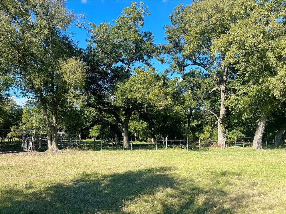 Lowell Road Milford, TX 76670