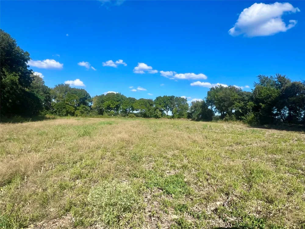Lowell Road Milford, TX 76670