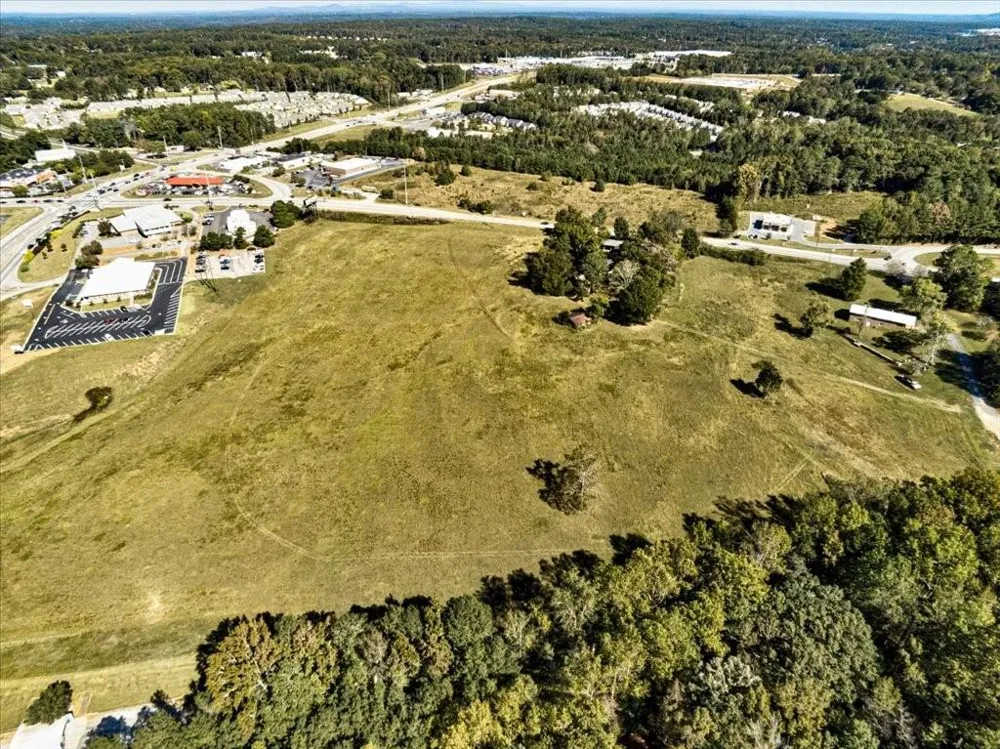 000 Atlanta Hwy Hiram, GA 30141