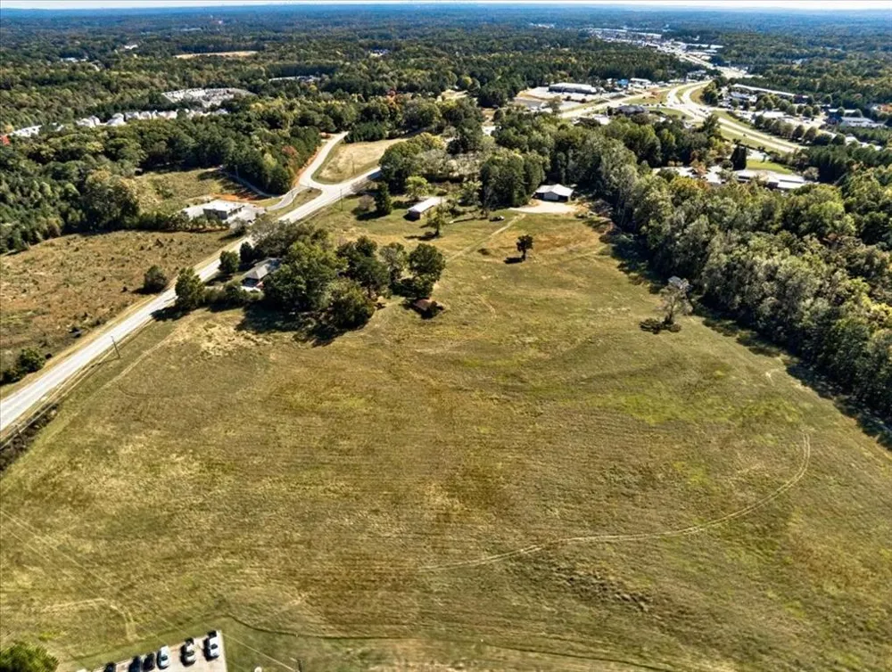 000 Atlanta Hwy Hiram, GA 30141