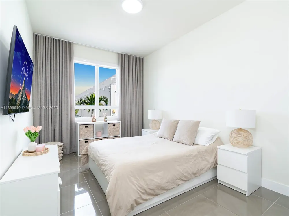 10245 NW 63rd Ter #206 Doral, FL 33178