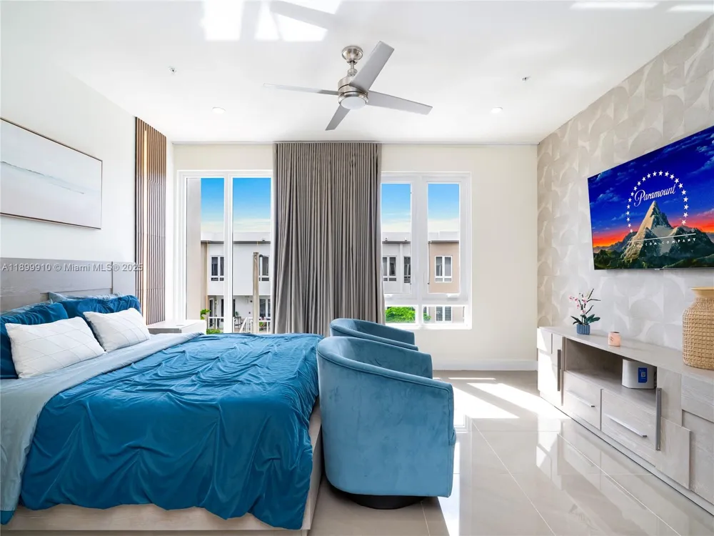 10245 NW 63rd Ter #206 Doral, FL 33178