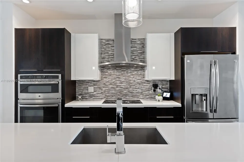 10245 NW 63rd Ter #206 Doral, FL 33178