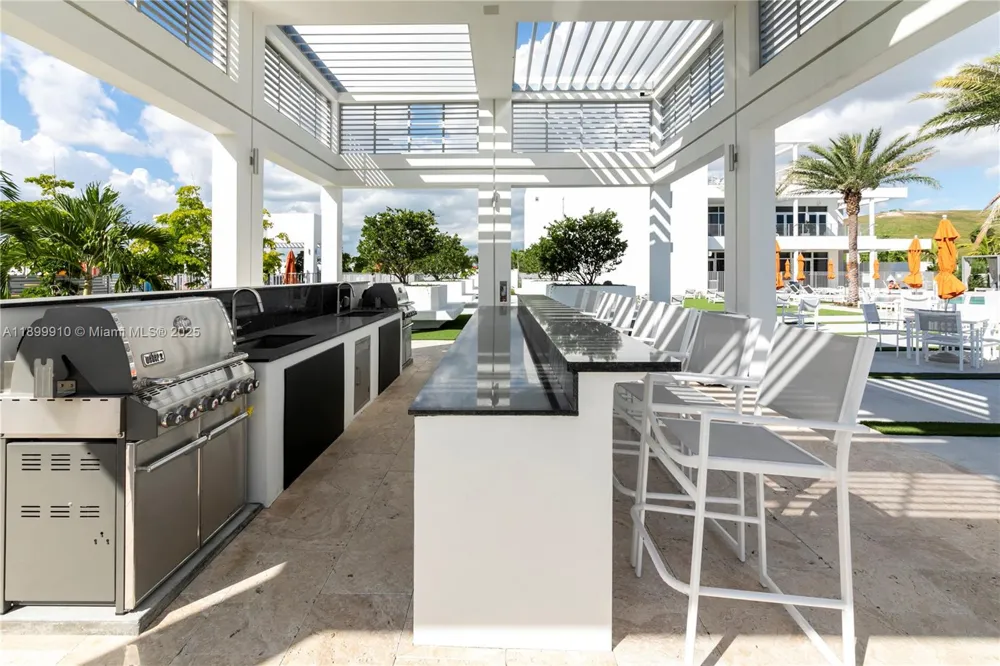10245 NW 63rd Ter #206 Doral, FL 33178