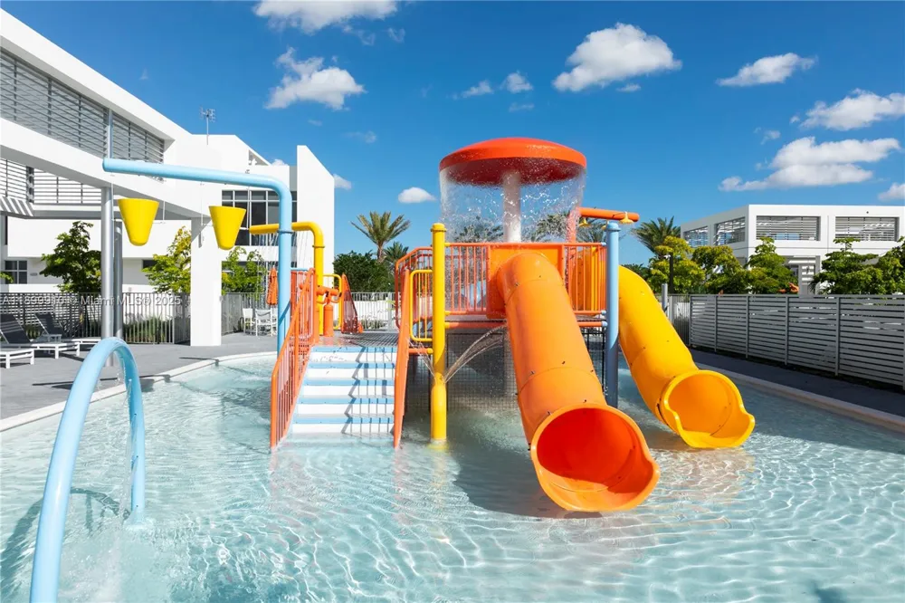 10245 NW 63rd Ter #206 Doral, FL 33178