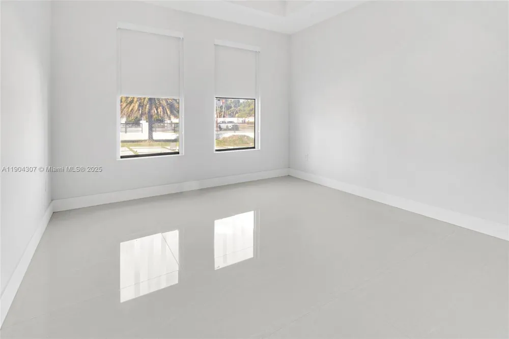 12890 NW 2nd St Miami, FL 33182