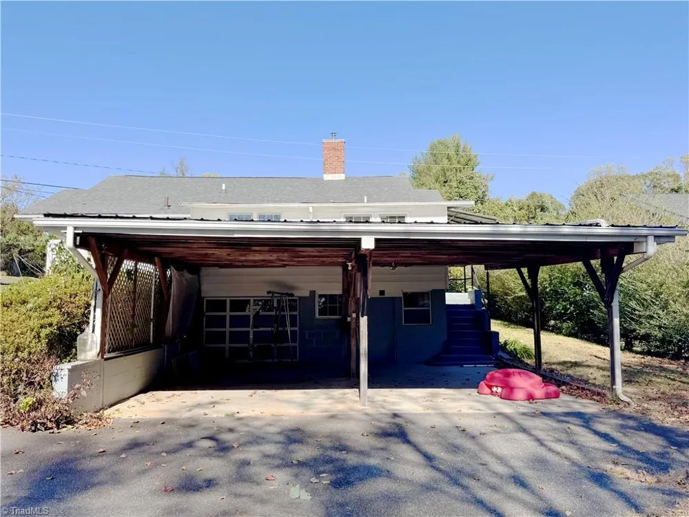 531 Elk Spur Street Elkin, NC 28621