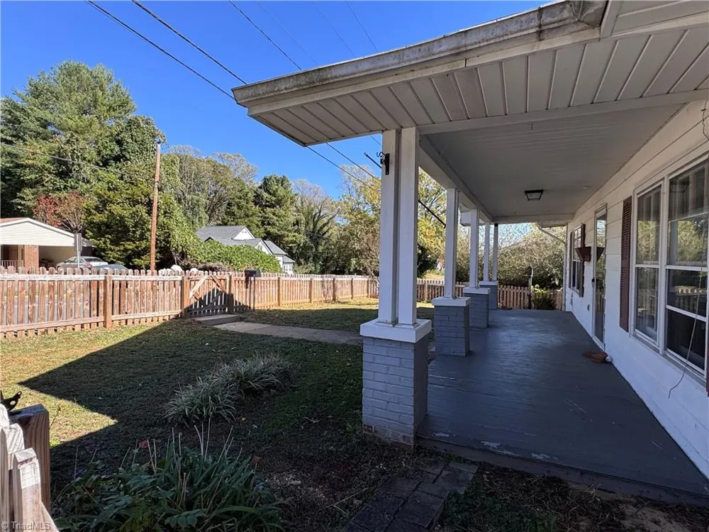 531 Elk Spur Street Elkin, NC 28621