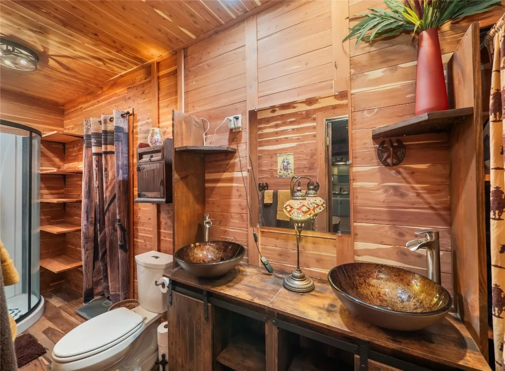 1207 Flag Street Llano, TX 78643