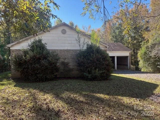 1728 Nc 109 Highway Wadesboro, NC 28170