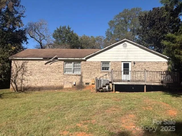 1728 Nc 109 Highway Wadesboro, NC 28170