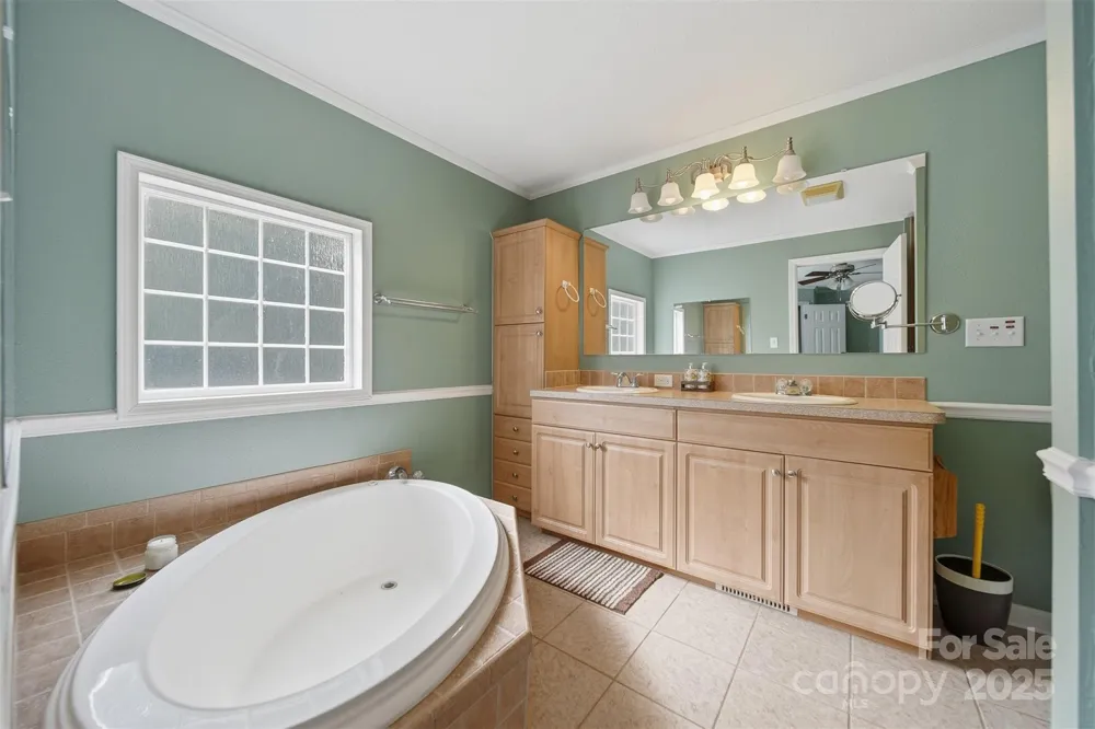4247 Laurel Hill Road Claremont, NC 28610