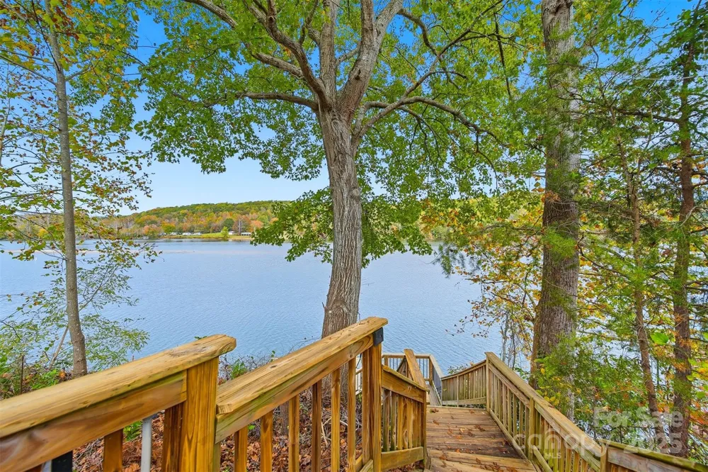 4247 Laurel Hill Road Claremont, NC 28610