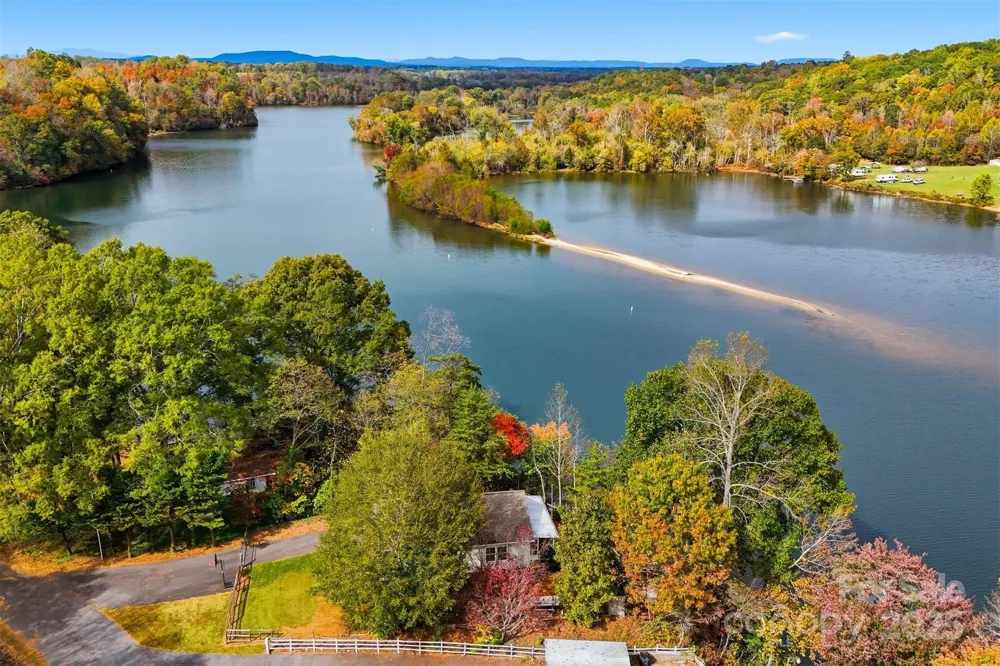 4247 Laurel Hill Road Claremont, NC 28610