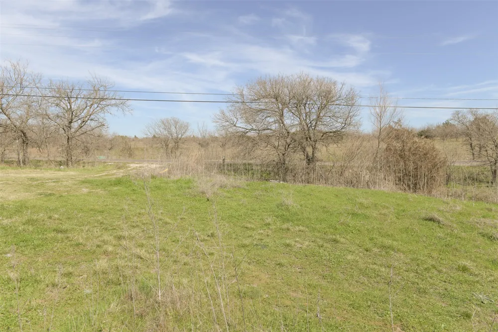 4590 Old Fort Worth Road Midlothian, TX 76065