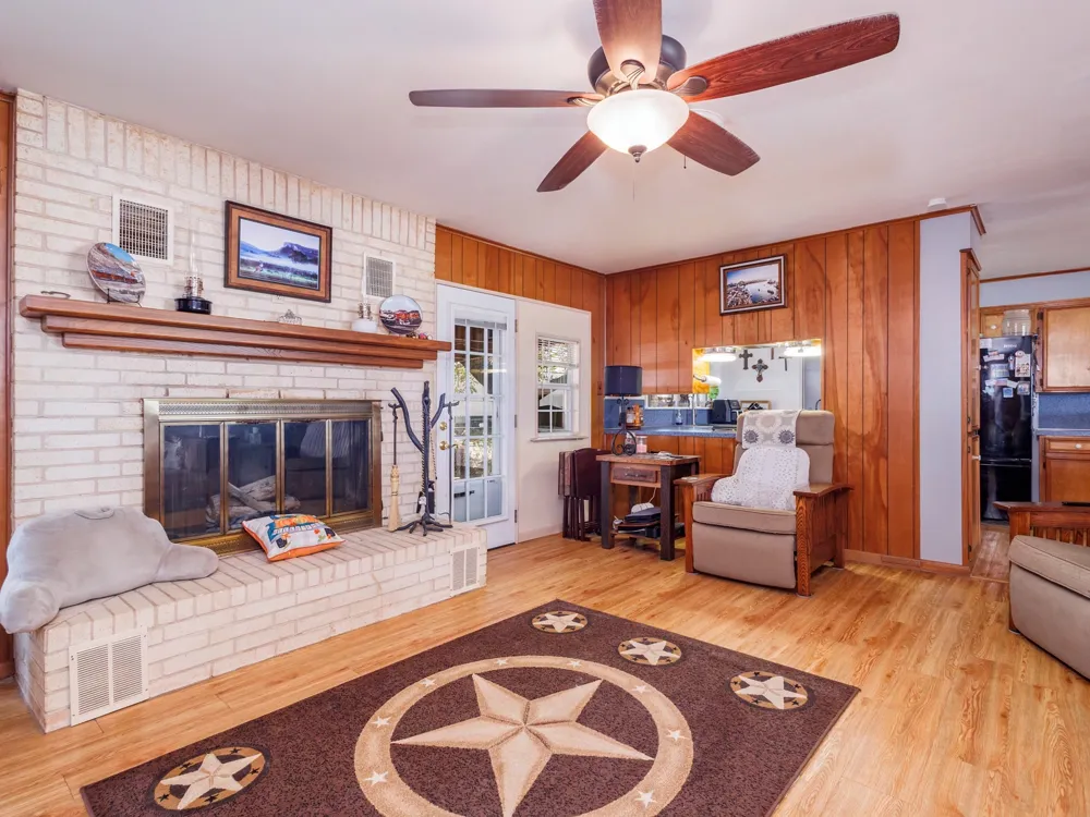 601 Garmon Drive Early, TX 76802