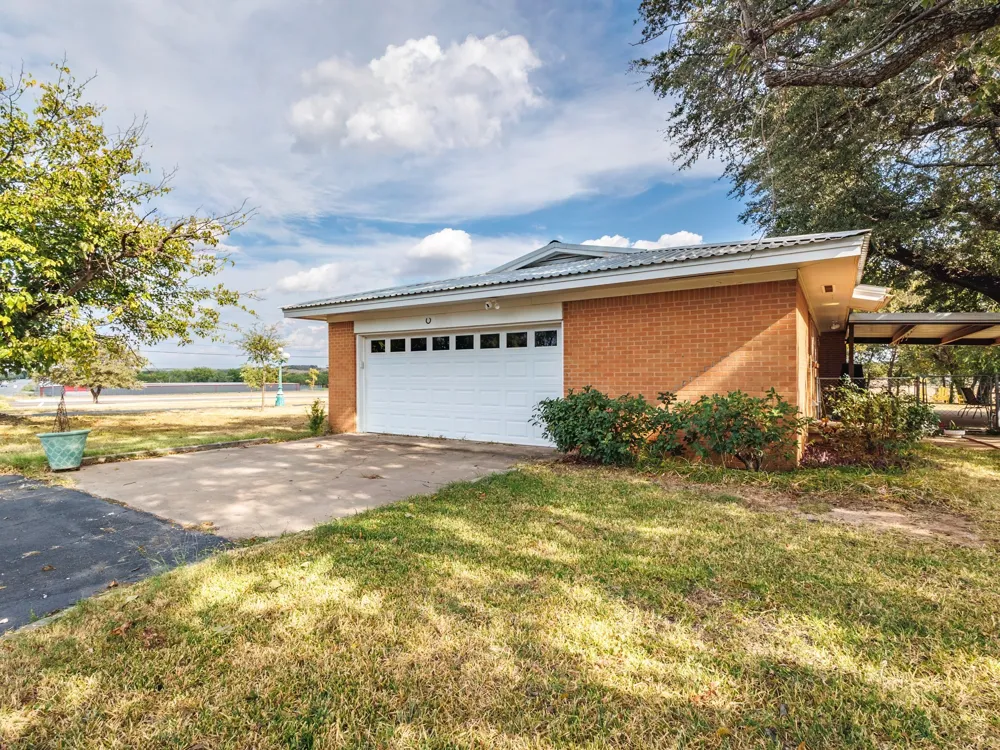 601 Garmon Drive Early, TX 76802