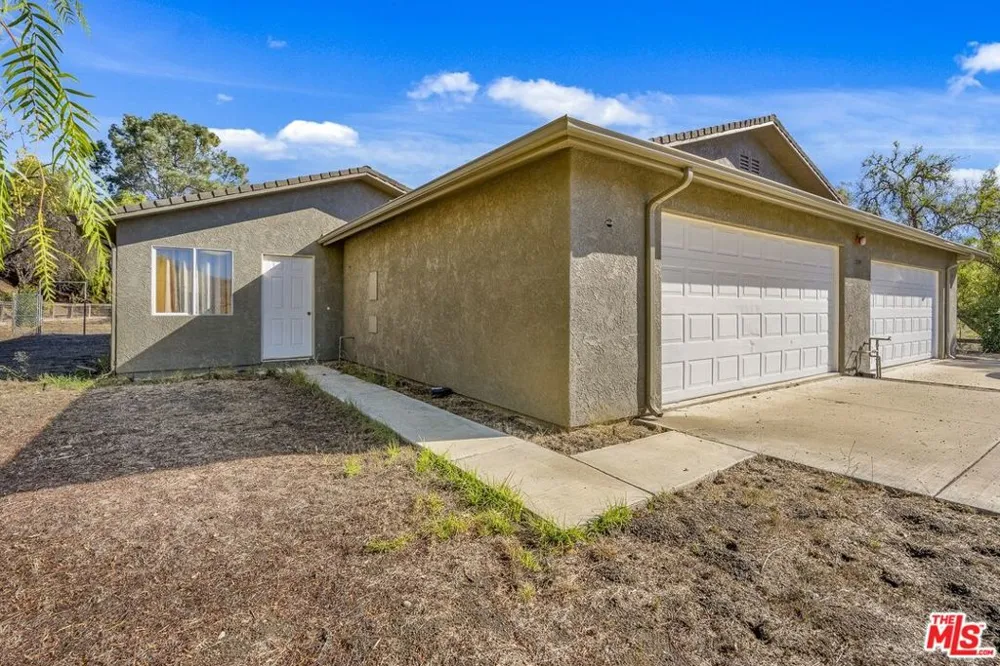 1959 Rambling Oaks Road Santa Ynez, CA 93460