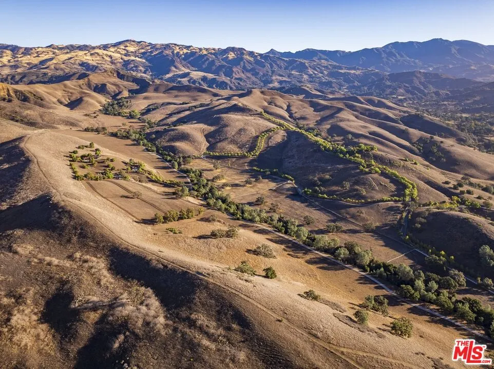 1959 Rambling Oaks Road Santa Ynez, CA 93460