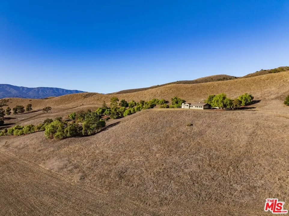 1959 Rambling Oaks Road Santa Ynez, CA 93460