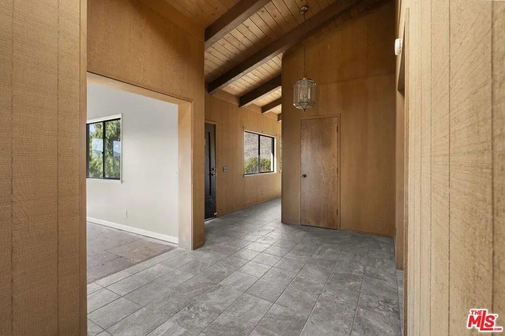 1959 Rambling Oaks Road Santa Ynez, CA 93460