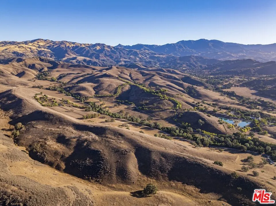 1959 Rambling Oaks Road Santa Ynez, CA 93460