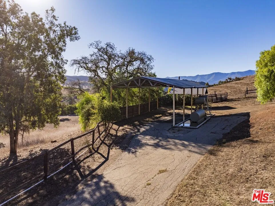 1959 Rambling Oaks Road Santa Ynez, CA 93460