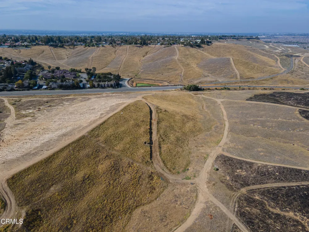 6215 Fairfax Road Bakersfield, CA 93307
