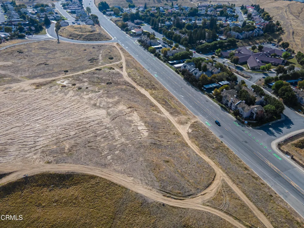 6215 Fairfax Road Bakersfield, CA 93307