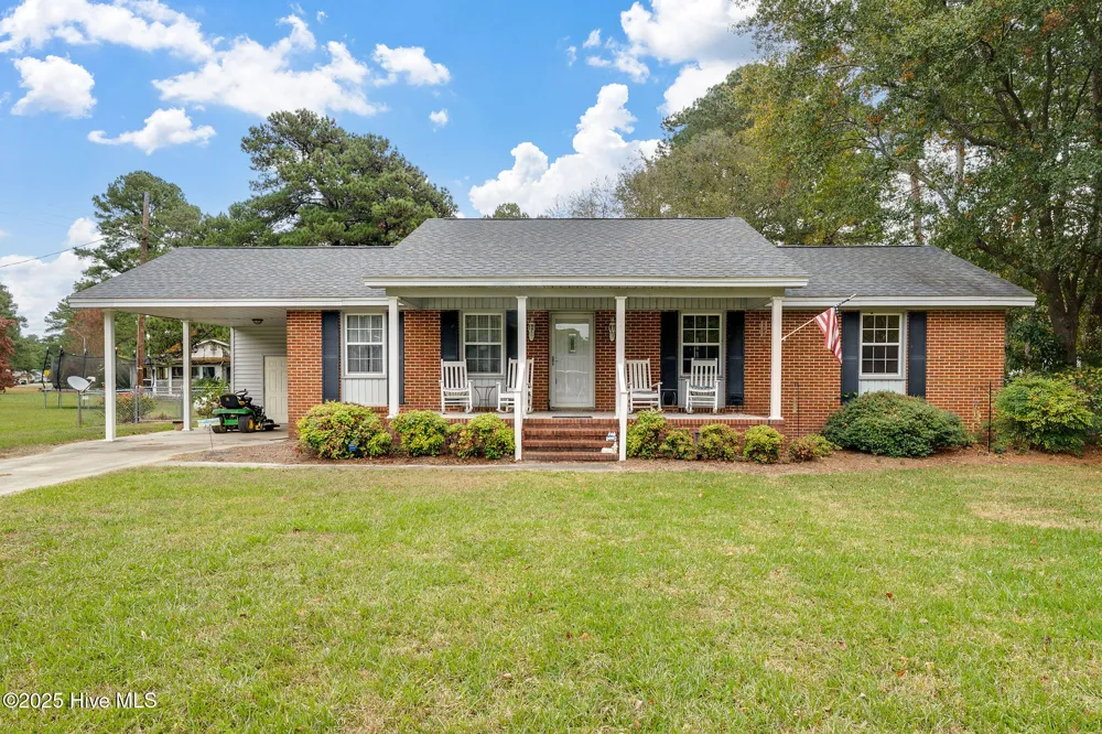 214 Elm Street Warsaw, NC 28398