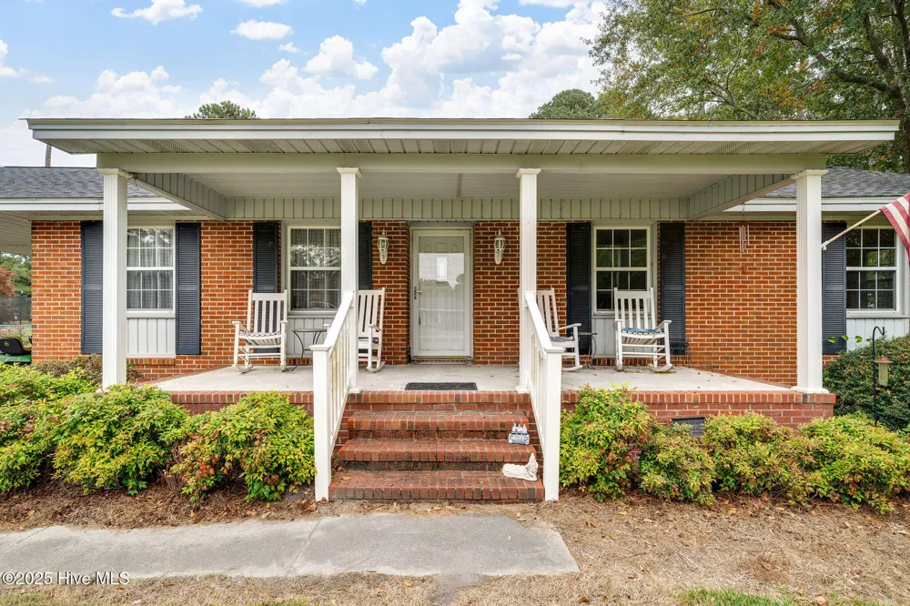 214 Elm Street Warsaw, NC 28398