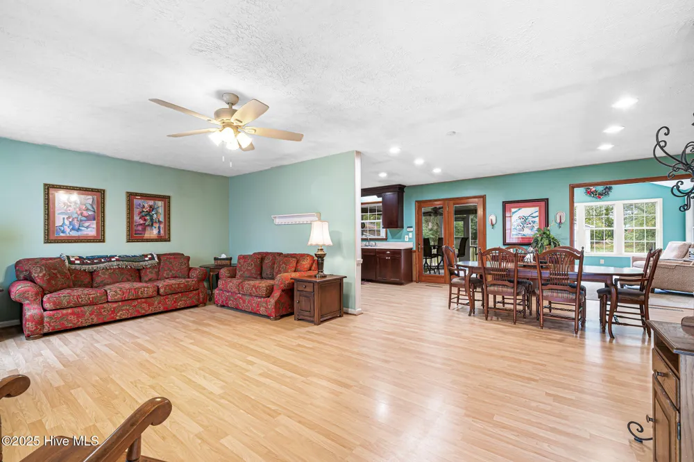 214 Elm Street Warsaw, NC 28398