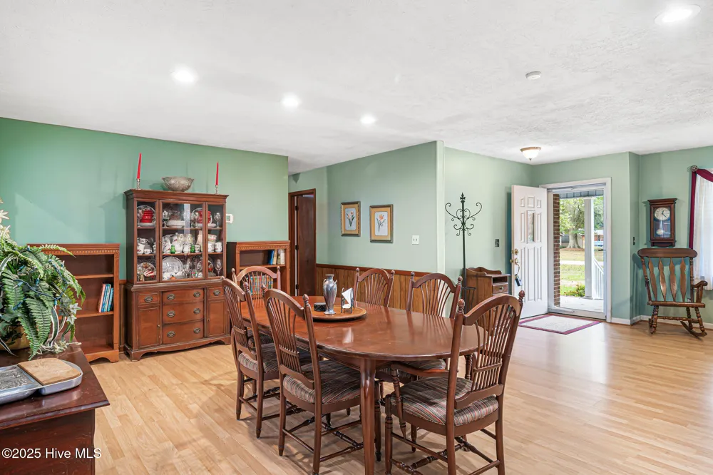 214 Elm Street Warsaw, NC 28398