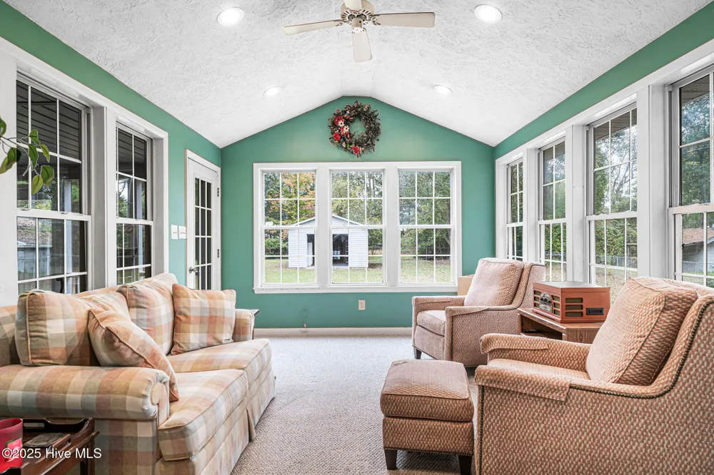 214 Elm Street Warsaw, NC 28398
