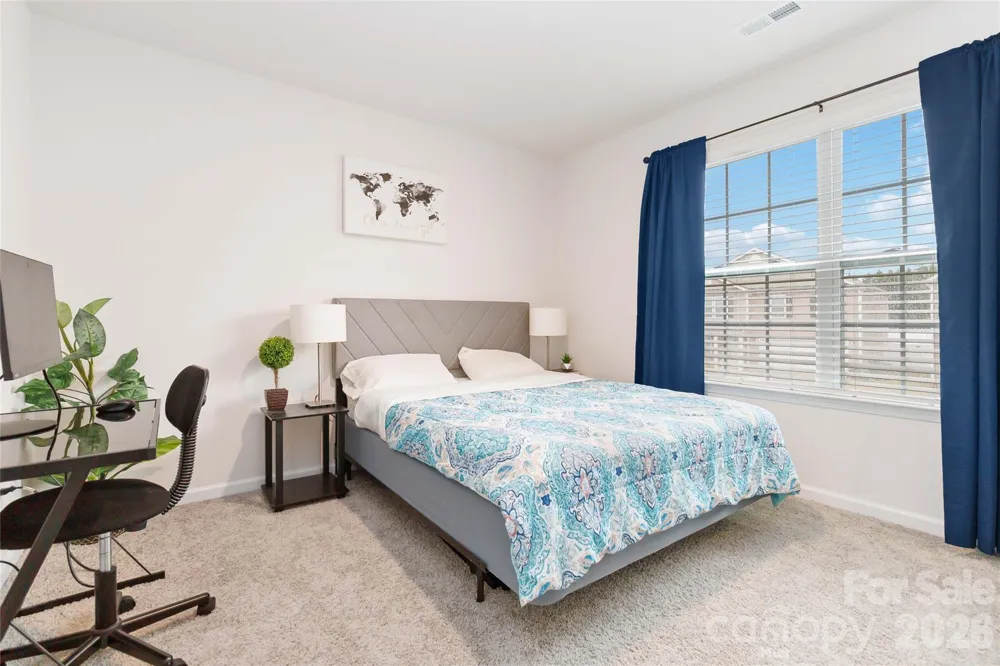 2147 Eastway Drive Dallas, NC 28034