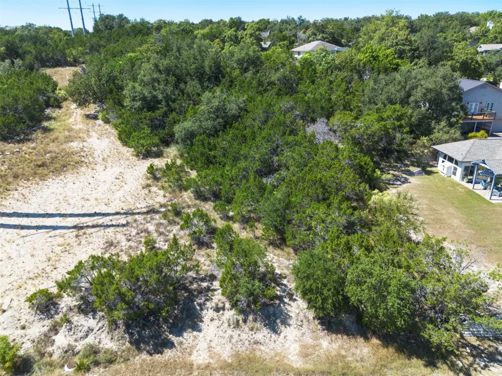 704 Palos Verdes Drive Lakeway, TX 78734