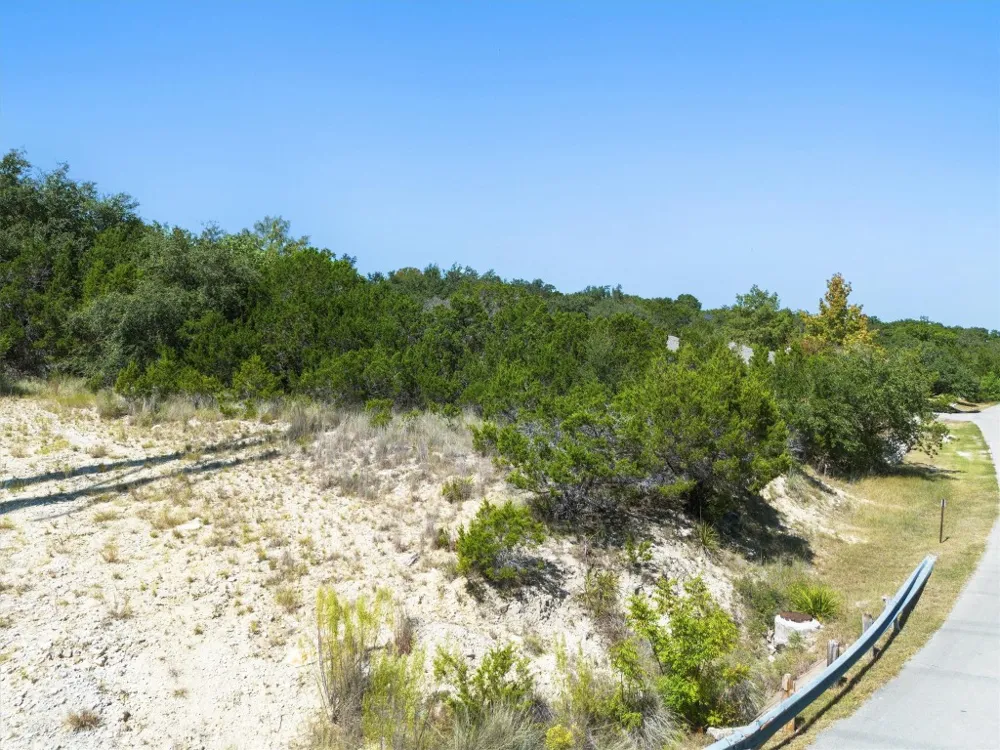 704 Palos Verdes Drive Lakeway, TX 78734