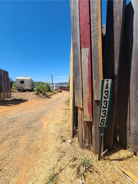 13338 Hog Ranch
