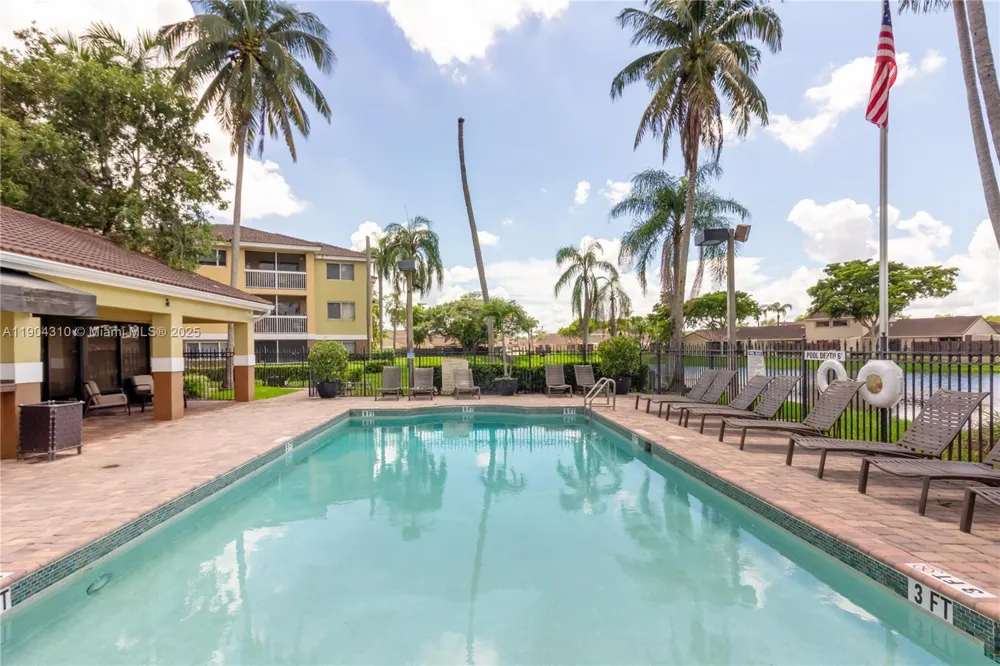 17230 NW 64th Ave #- Miami Lakes, FL 33015