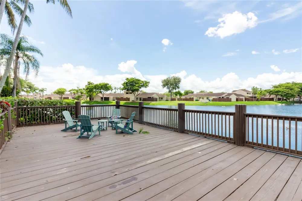 17230 NW 64th Ave #- Miami Lakes, FL 33015