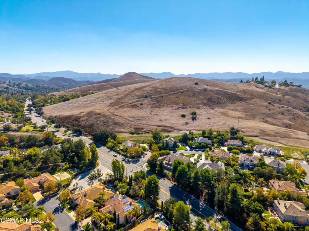 1901 Westlake Boulevard Westlake Village, CA 91362