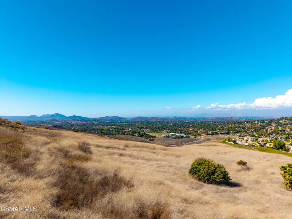 1901 Westlake Boulevard Westlake Village, CA 91362